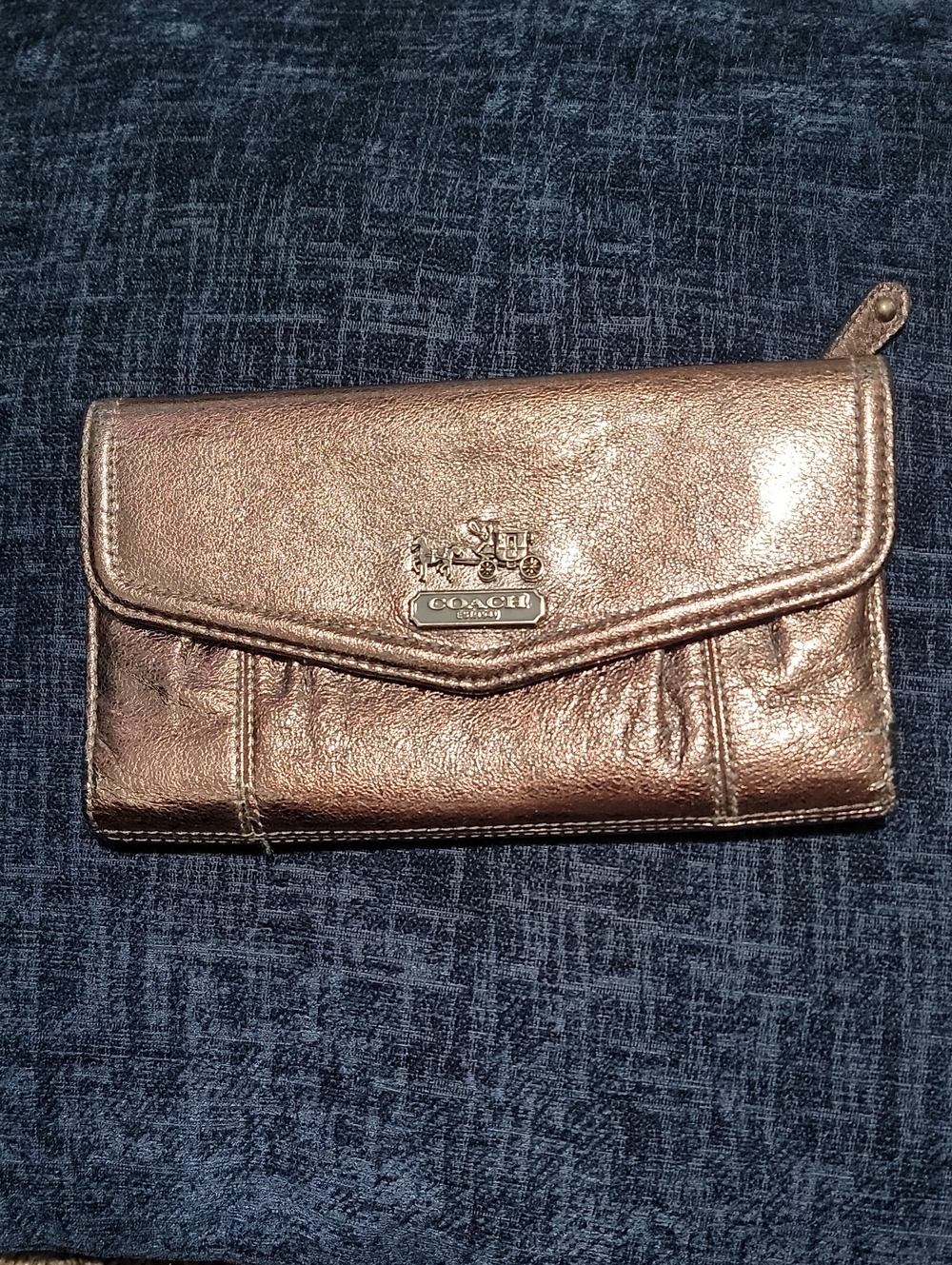 Vintage Coach Maddison Rose Gold Crinkle Metallic Leather Envelope Wallet